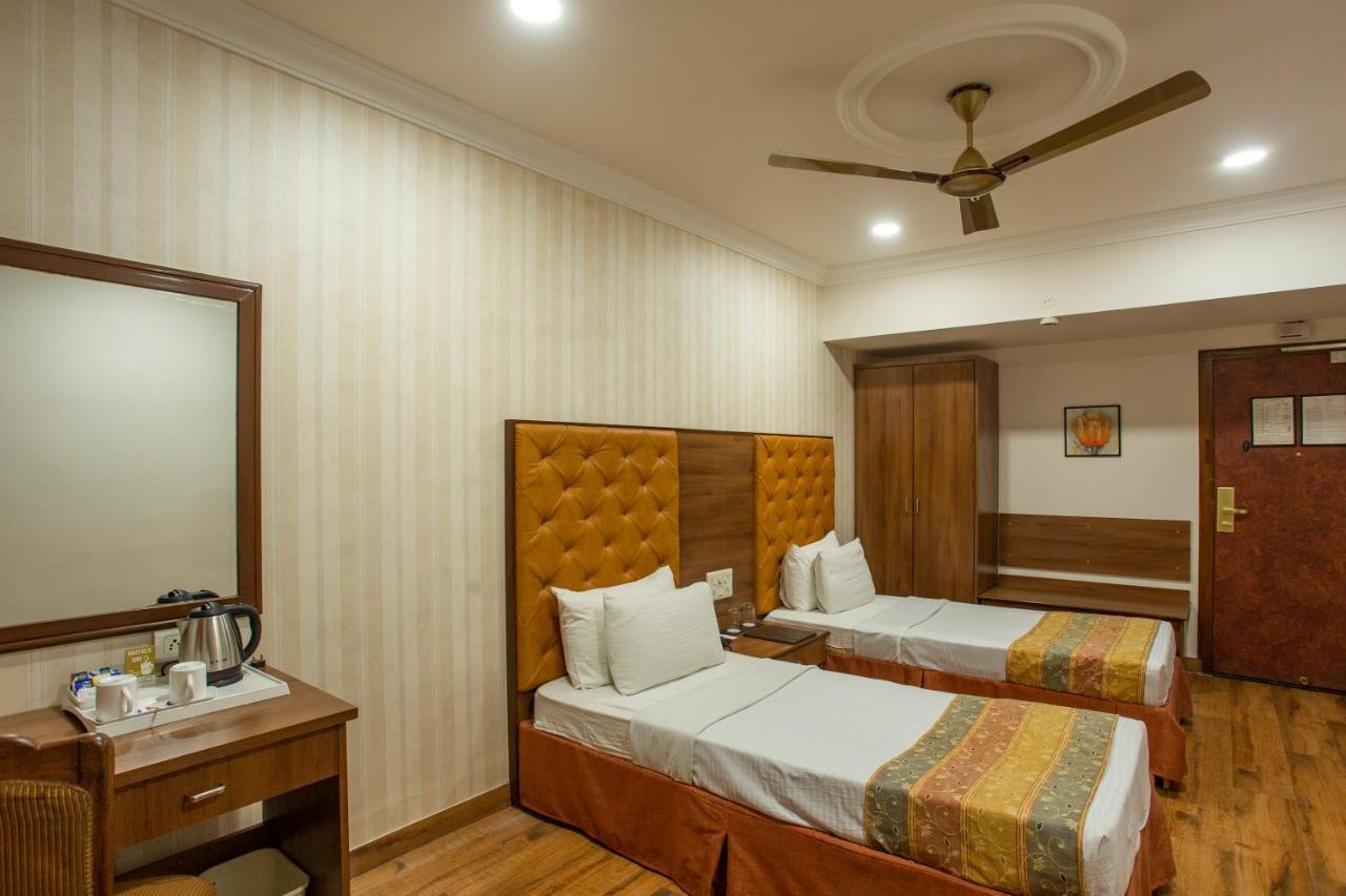 The Grand Regency Rajkot Exterior foto