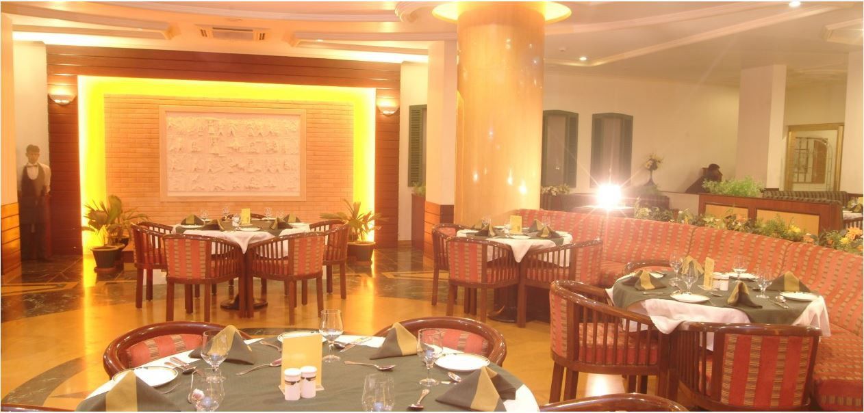 The Grand Regency Rajkot Exterior foto